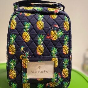 Vera Bradley Navy Pineapple Quilted Lunch Bag